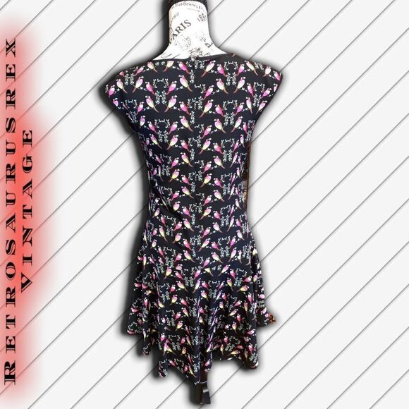 CECE Bitsy Bird Black Drop Waist Mini Dress Cynthia Steffe Size 0 - Picture 3 of 8